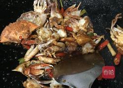 姜葱香辣蟹的做法图解9