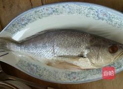 酱香大黄鱼的做法图解1