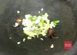 豆角三丁焖面的做法图解7