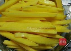 酱香肉片烧土豆条的做法图解2