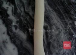 木耳韭菜鸡蛋包子的做法图解20