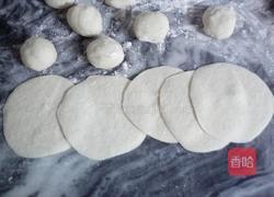 木耳韭菜鸡蛋包子的做法图解24