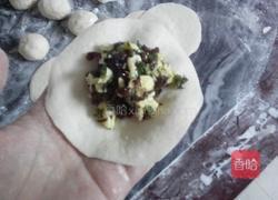 木耳韭菜鸡蛋包子的做法图解26