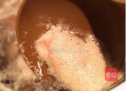 红豆薏米冬瓜排骨汤的做法图解4