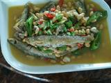 黄豆烧河鱼