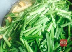 韭菜炒白干的做法图解5