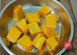 南瓜排骨粥的做法图解3