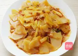 Illustration of how to stir-fry potato slices with tomato sauce and minced meat 8