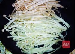 金针菇炒鸡蛋的做法图解4