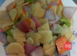 四色土豆片的做法图解10
