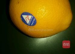 柠香柳橙汁的做法图解1