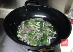 鲜菇蛋花汤的做法图解7
