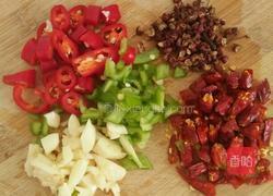 干煸肥肠的做法图解3