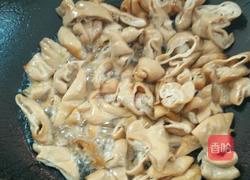 干煸肥肠的做法图解4