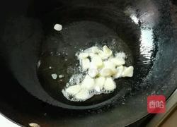 坝上榛蘑炒肉片的做法图解2