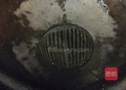 鸡蛋包青椒丁的做法图解5