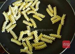 多彩意面（简易版）的做法图解2