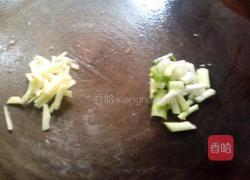 五花肉焖莲藕的做法图解4