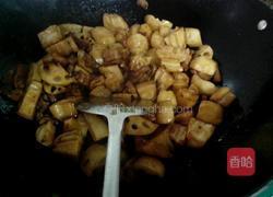 五花肉焖莲藕的做法图解8