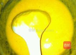 南瓜胡萝卜鸡蛋饼的做法图解2