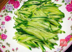 香菇丁茄丁拌面的做法图解5