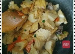 牛肉炒油豆付的做法图解6