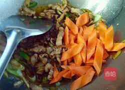 五花肉炒薄皮辣的做法图解6