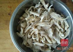 干炸蘑菇的做法图解2