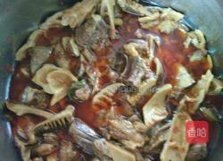 笋子烧牛肉的做法图解2