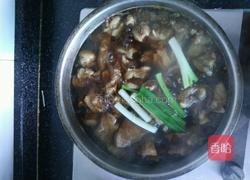 笋子烧牛肉的做法图解1