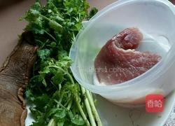 萝卜干肉片的做法图解1