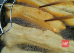 无添加剂油条的做法图解3
