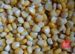 奶香玉米烙的做法图解2