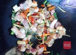 鸭腿炖香菇的做法图解3