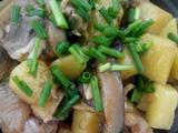 香菇土豆焖鸡的做法[图]