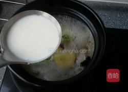 奶白鸭汤的做法图解5
