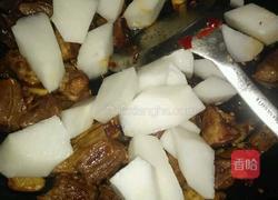 白萝卜烧牛腩的做法图解7