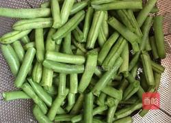 肉扁四季豆的做法图解1