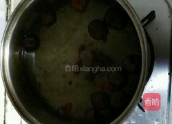 银耳红枣枸杞羹的做法图解3