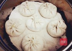 芹菜肉包子的做法图解9