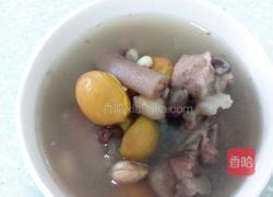 富贵子猪尾汤的做法图解6