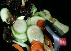 时蔬杂炒的做法图解5