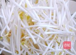 韭菜豆芽炒肉的做法图解2