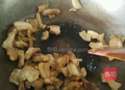 蕃茄炒油渣的做法图解3