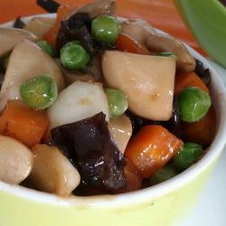 三丁炒蘑菇的做法[图]