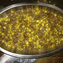 牛肉玉米粒的做法[图]