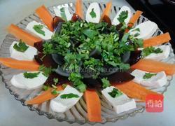 凉拌松花蛋的做法图解4