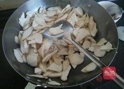 杏鲍菇炒鸡蛋的做法图解9