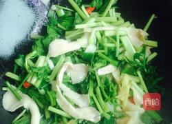 蘑菇芹菜的做法图解5