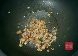蔬菜肉丁炒饭的做法图解4